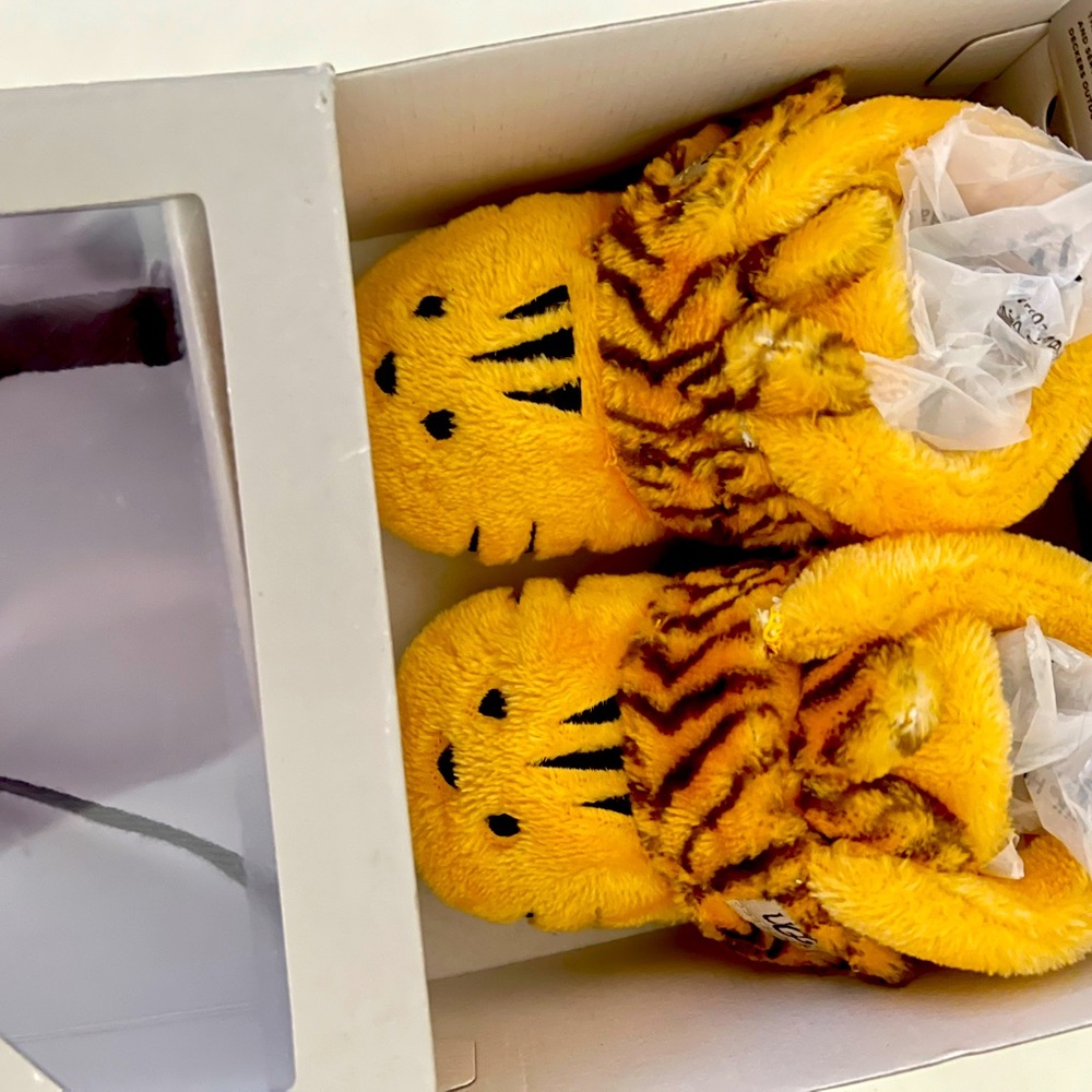 UGG Infant Tiger Boots